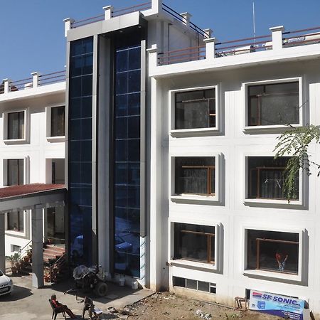 Tulip Resort Rudraprayāg Extérieur photo